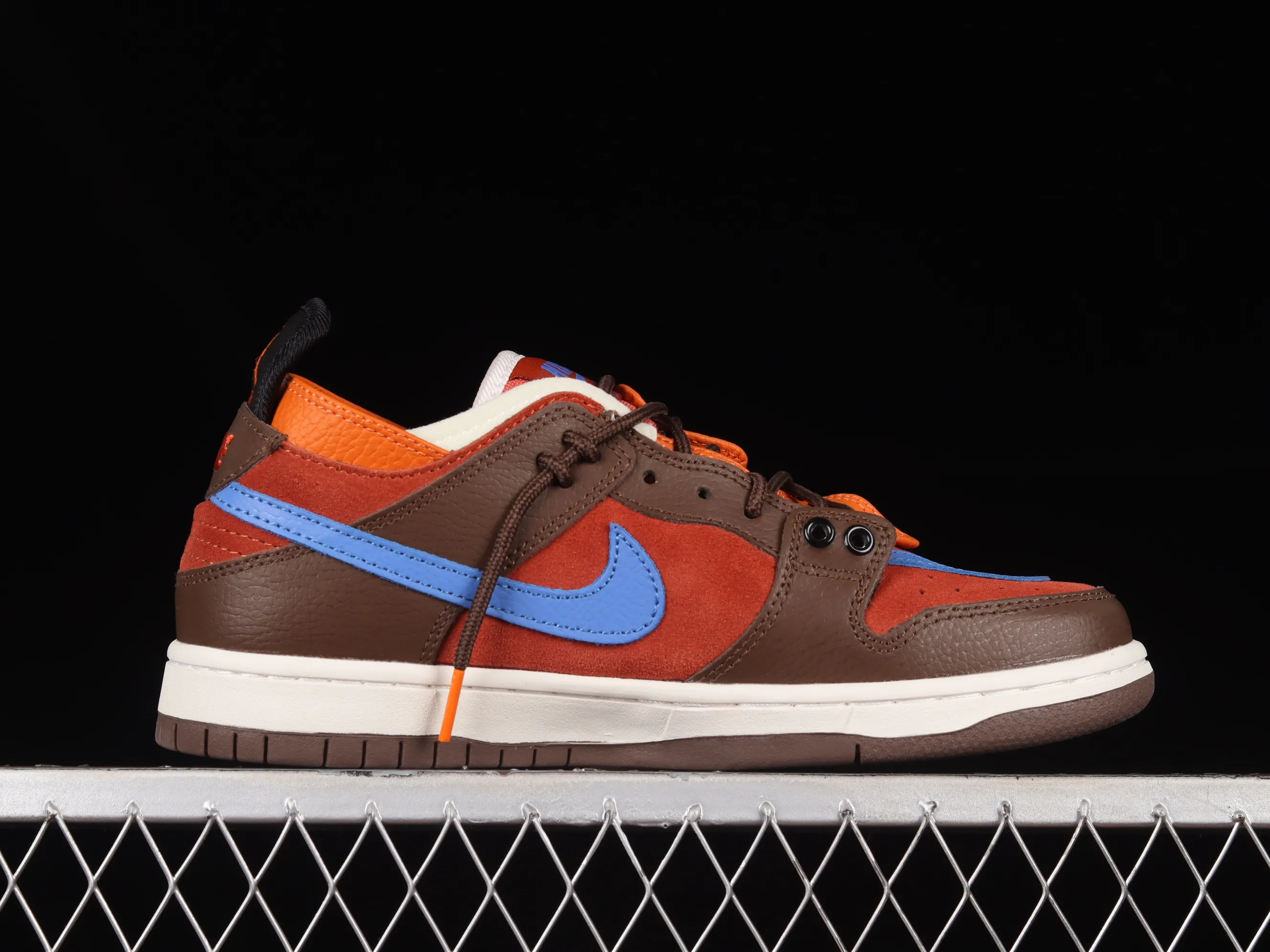 All categories Nk SB Dunk series Nk SB Dunk Low low-top sneakers Nk SB Dunk Low Nike four-in-one multi-element casual sneakers BQ6817-066